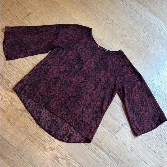 Papermoon Red Boxy 3/4 Sleeve Blouse - Picture 2 of 10